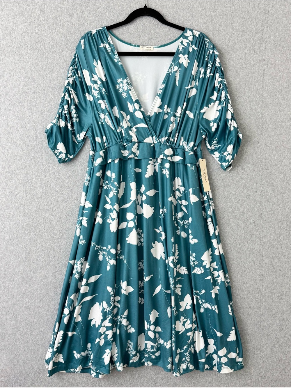 Kiyonna Gabriella Dress 2X (18-20) Aqua Blue White Florals V Neck A-Line NWT